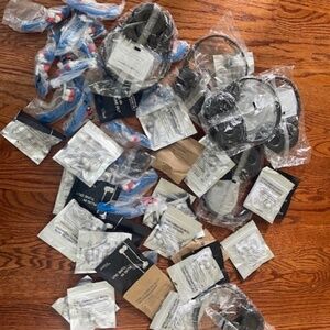 Mix Lot 57 Delta Airlines Air France Earbuds Earphones Headphones NO APPLE NEW